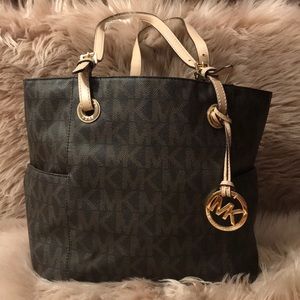 Michael Kors shoulder bag